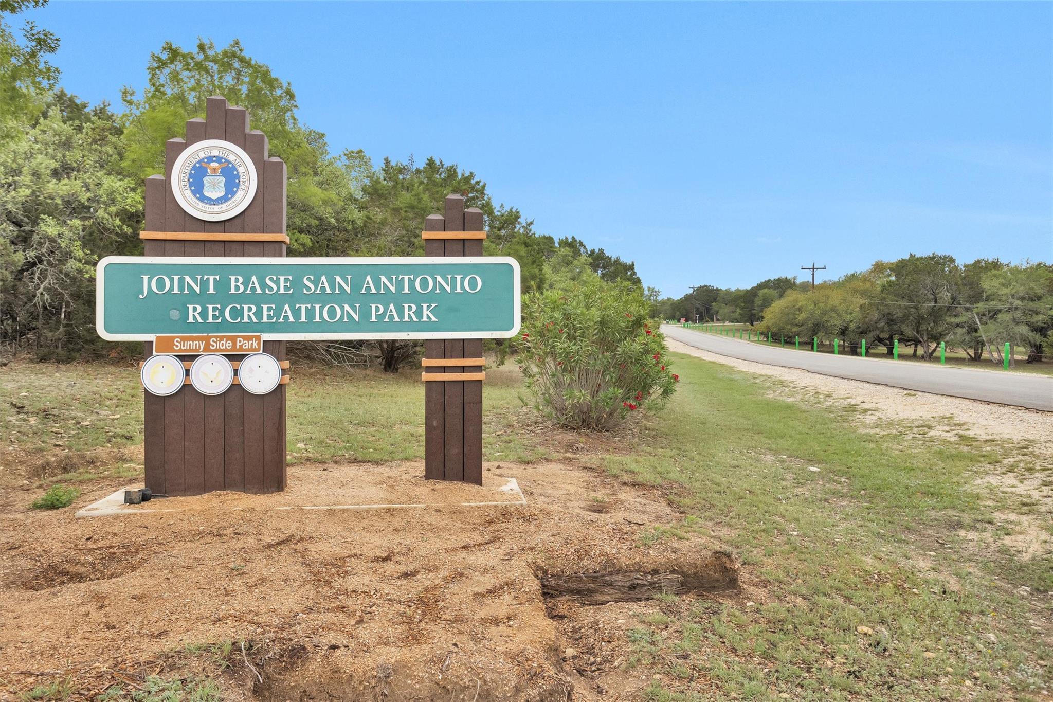 1226 Cougar Dr # 15, Canyon Lake, TX 78133