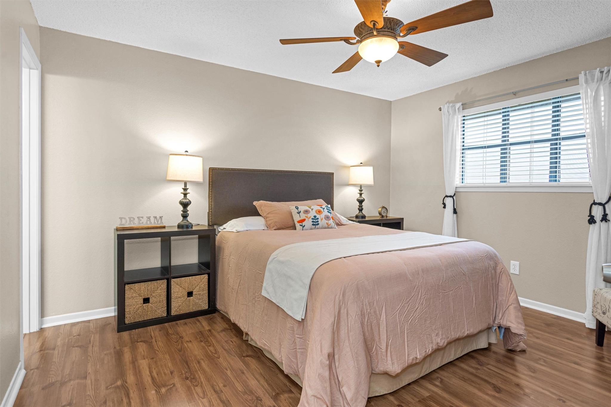 1226 Cougar Dr # 15, Canyon Lake, TX 78133