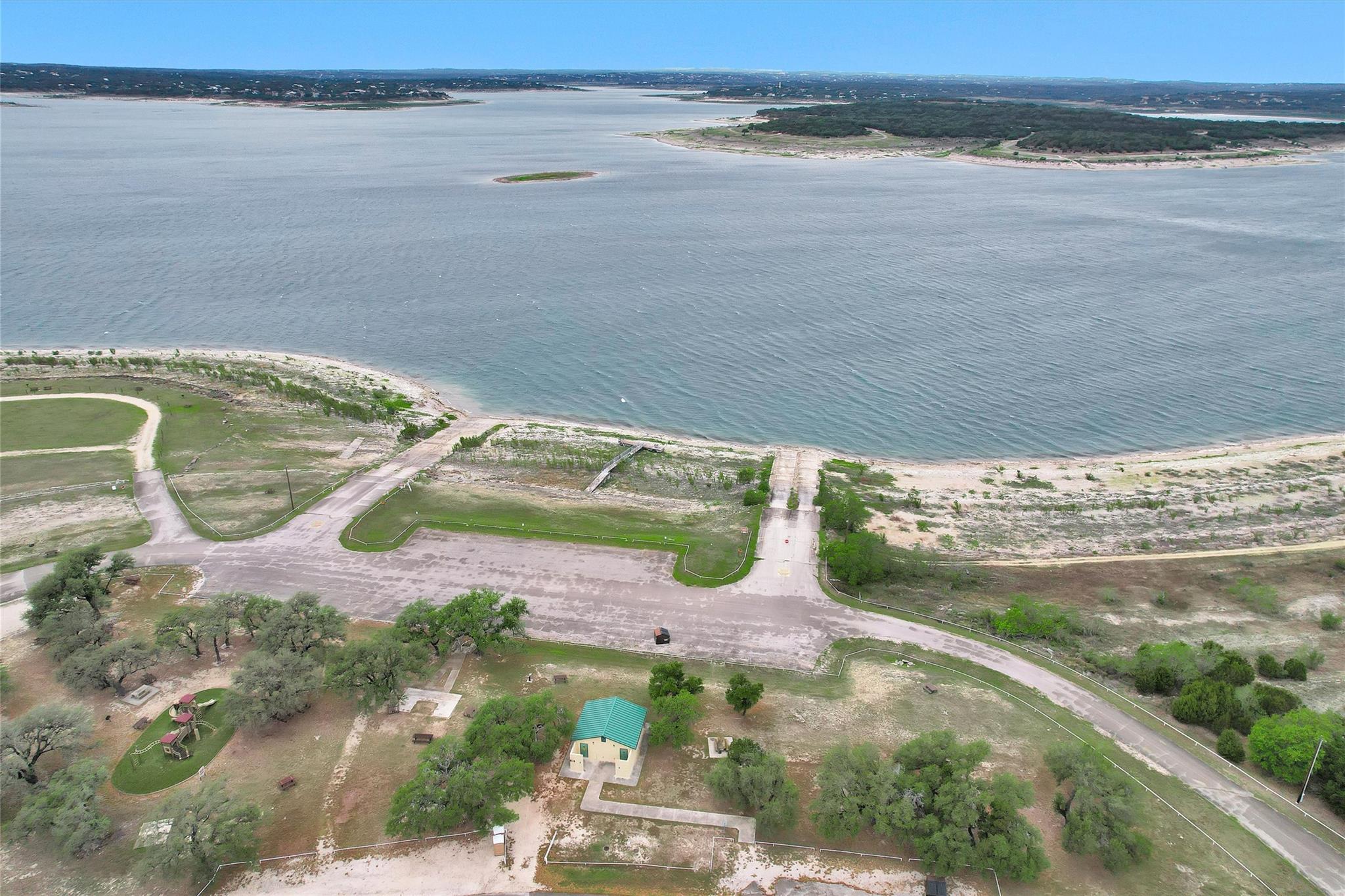 1226 Cougar Dr # 15, Canyon Lake, TX 78133