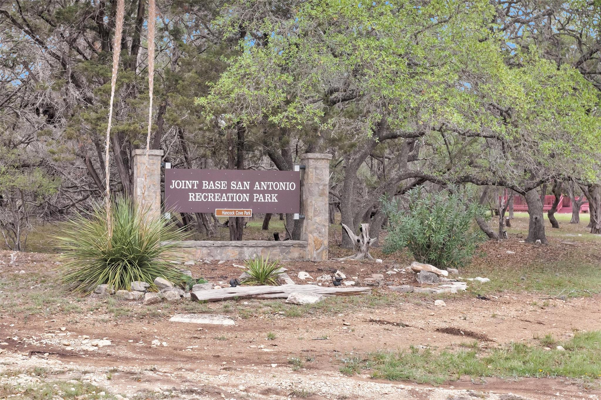 1226 Cougar Dr # 15, Canyon Lake, TX 78133