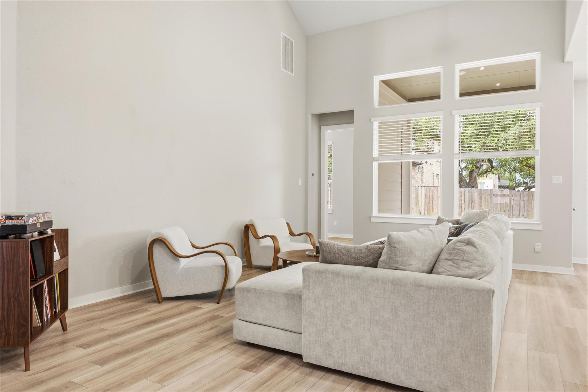 113 Chimney Stone Trl, Georgetown, TX 78628