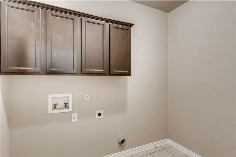 108 Wallin Farms Dr, Hutto, TX 78634