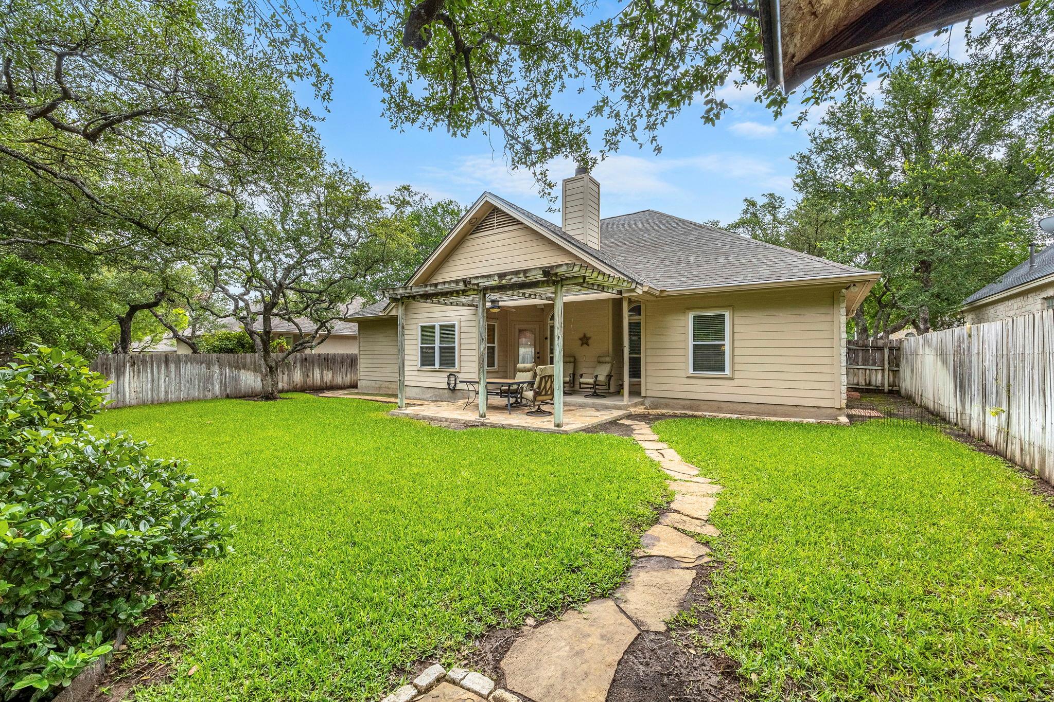 821 Wagon Wheel Trl, Georgetown, TX 78628