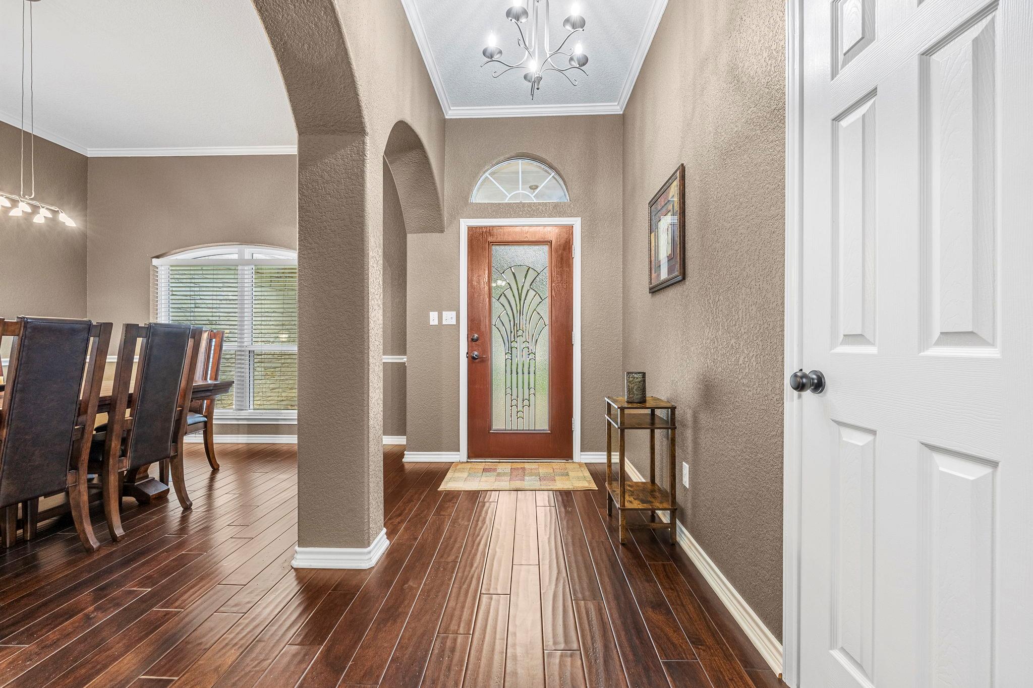 821 Wagon Wheel Trl, Georgetown, TX 78628