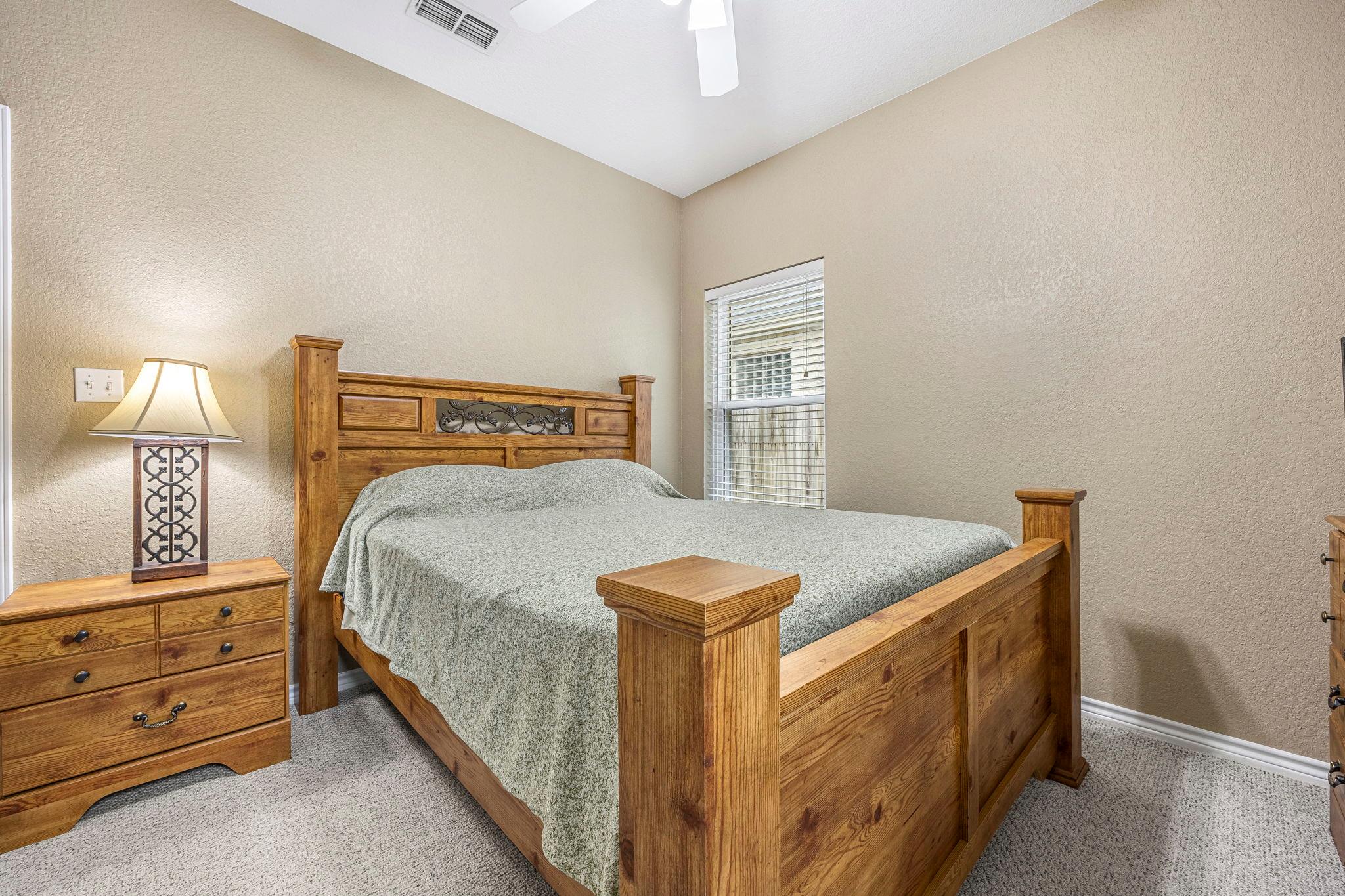 821 Wagon Wheel Trl, Georgetown, TX 78628