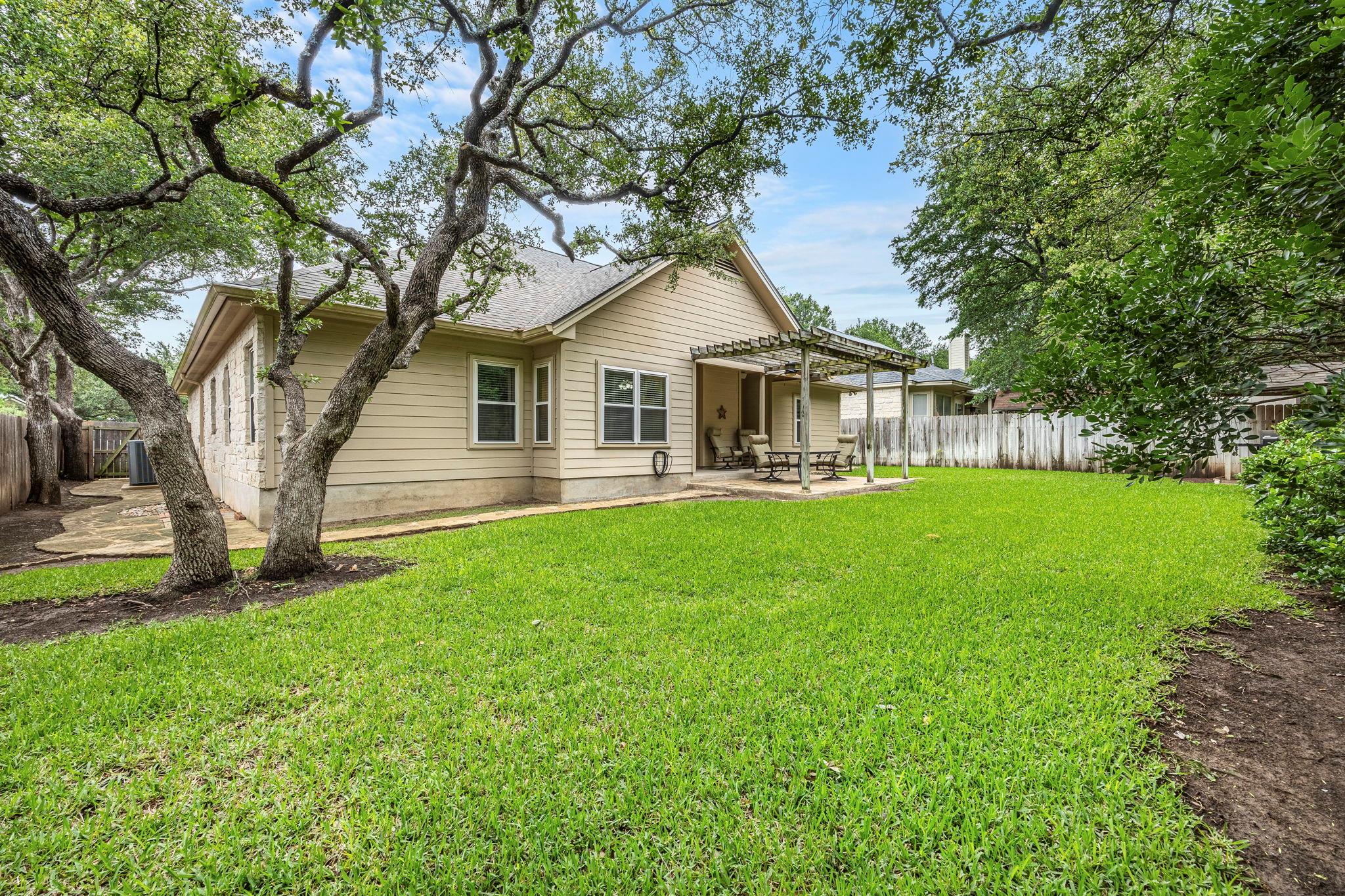 821 Wagon Wheel Trl, Georgetown, TX 78628