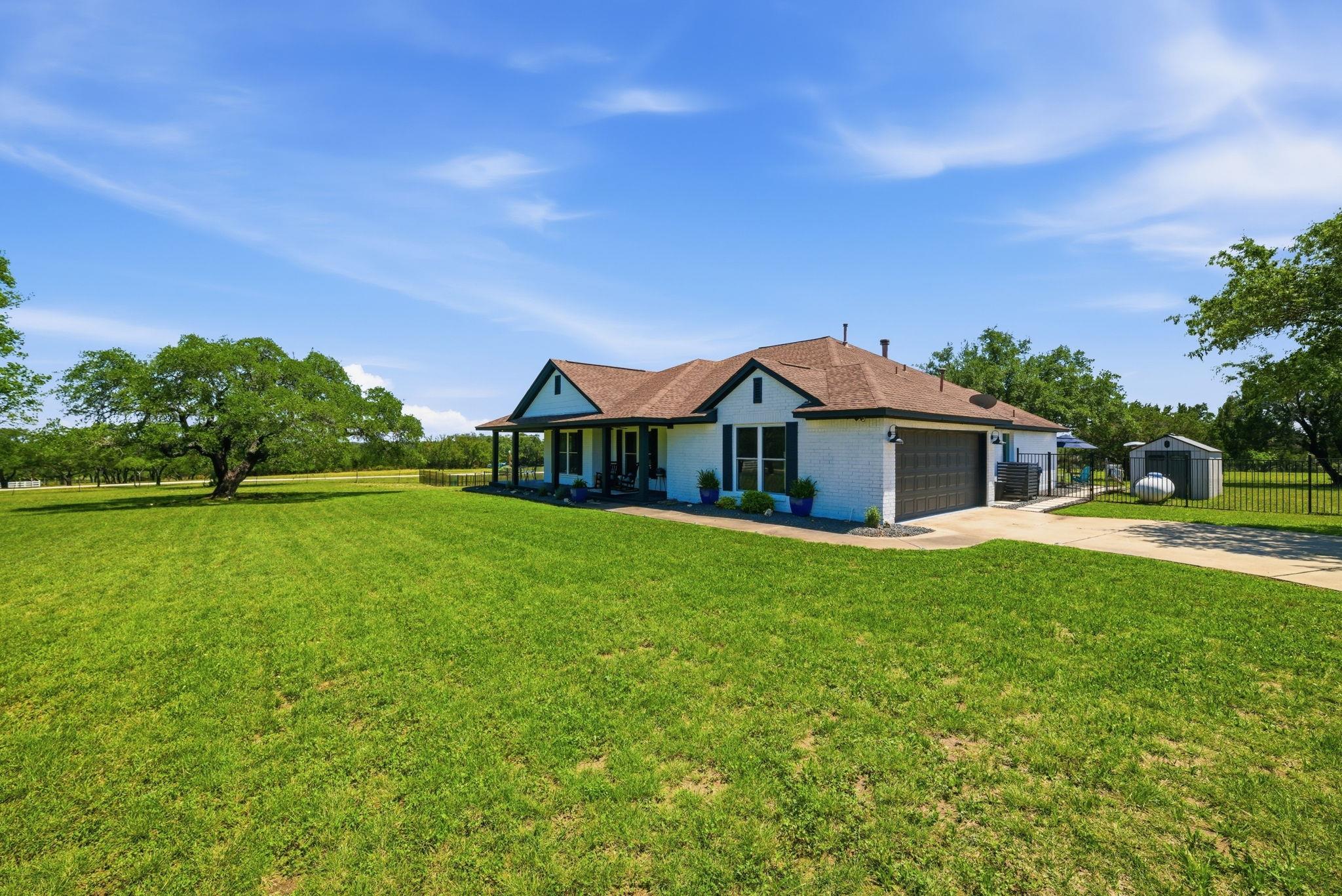410 Mustang Mesa, Liberty Hill, TX 78642