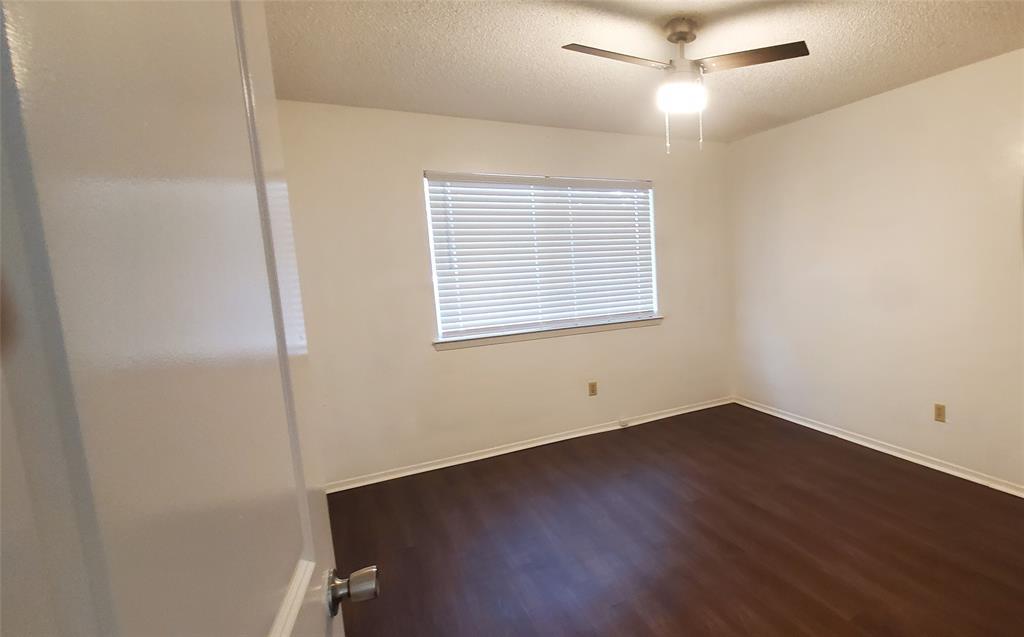 4509 Brown Bark Pl # B, Austin, TX 78727