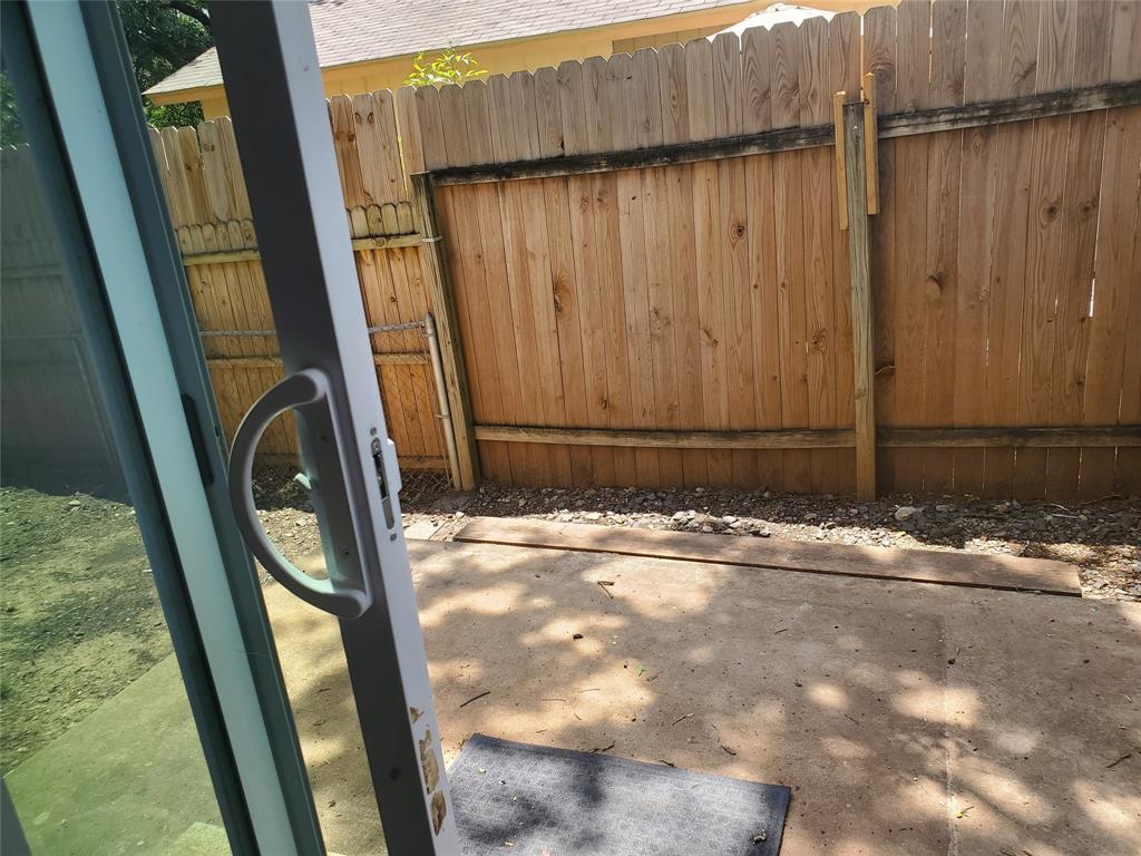 4509 Brown Bark Pl # B, Austin, TX 78727