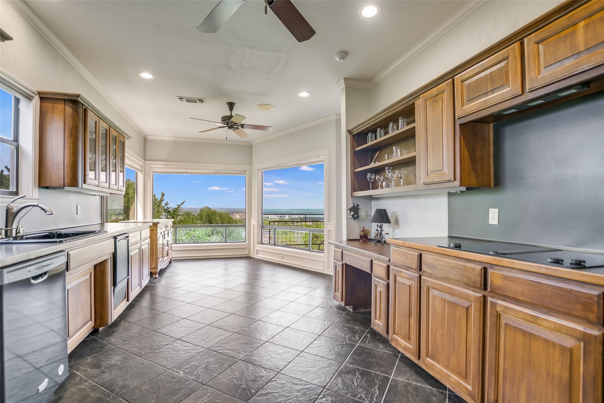 Horseshoe Bay, TX 78657