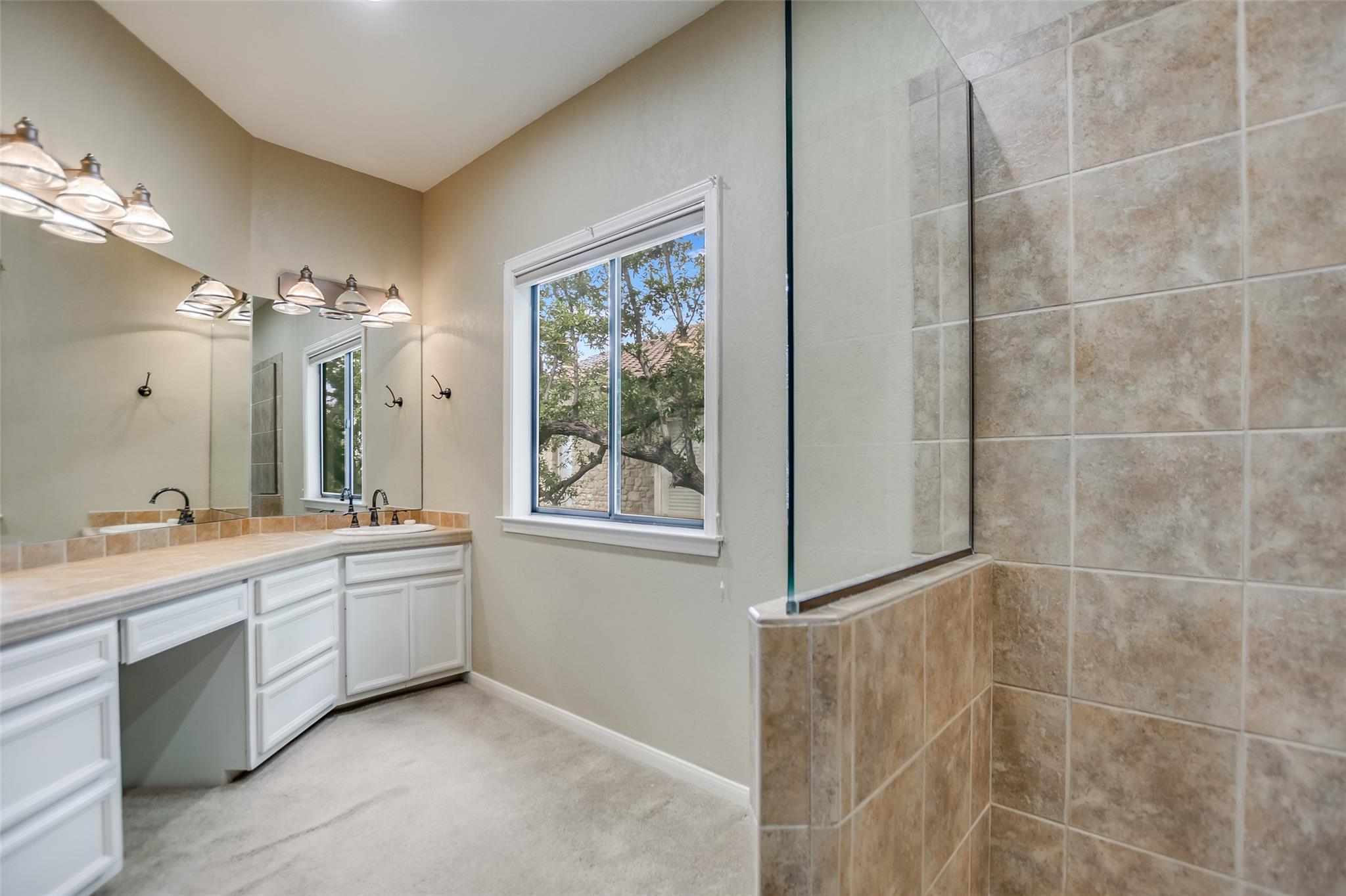 Horseshoe Bay, TX 78657