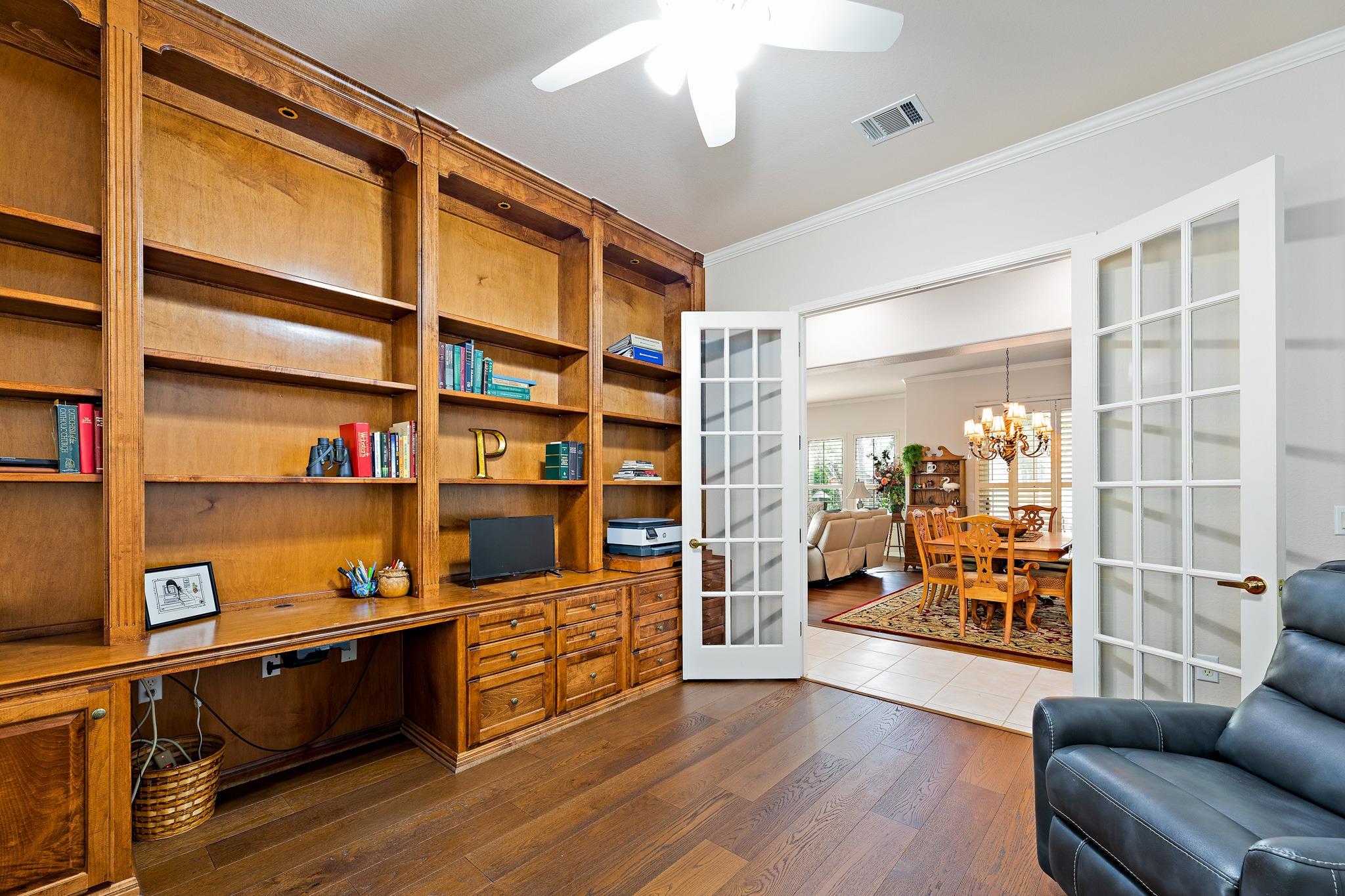 106 Wild Turkey Ln, Georgetown, TX 78633