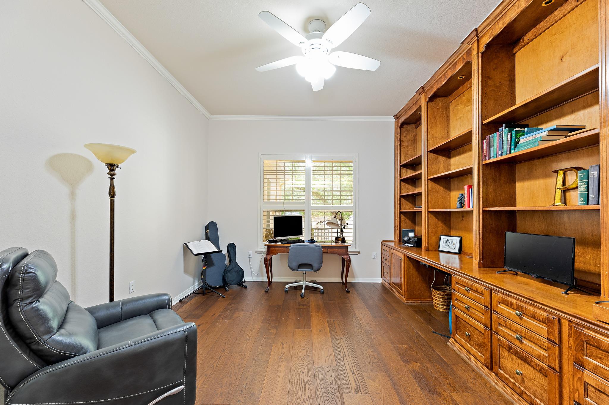 106 Wild Turkey Ln, Georgetown, TX 78633