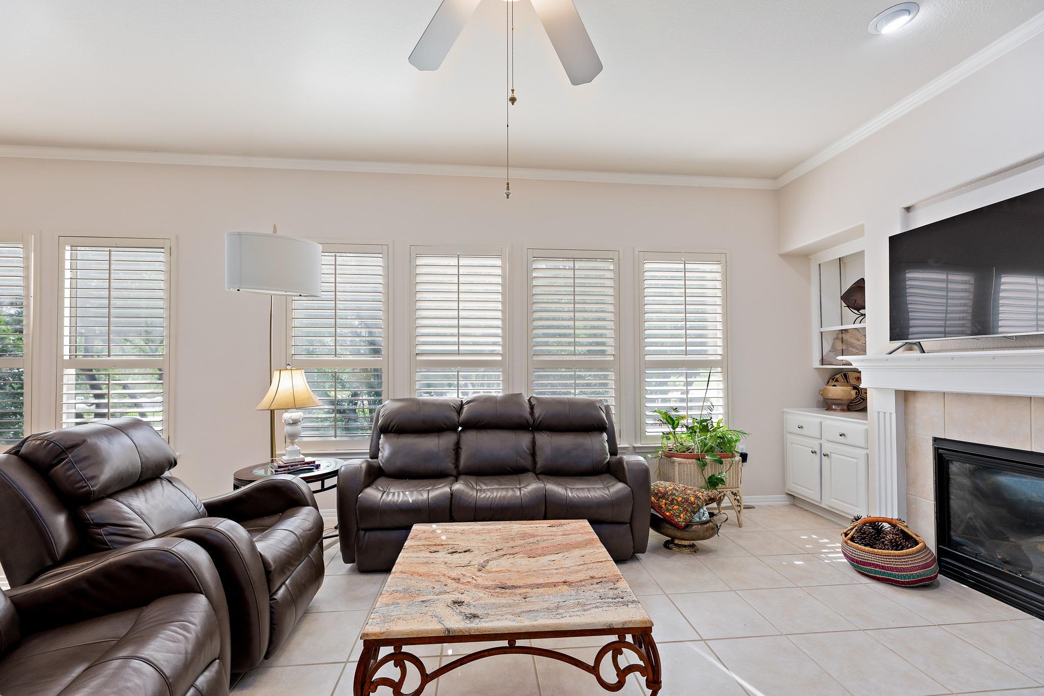 106 Wild Turkey Ln, Georgetown, TX 78633