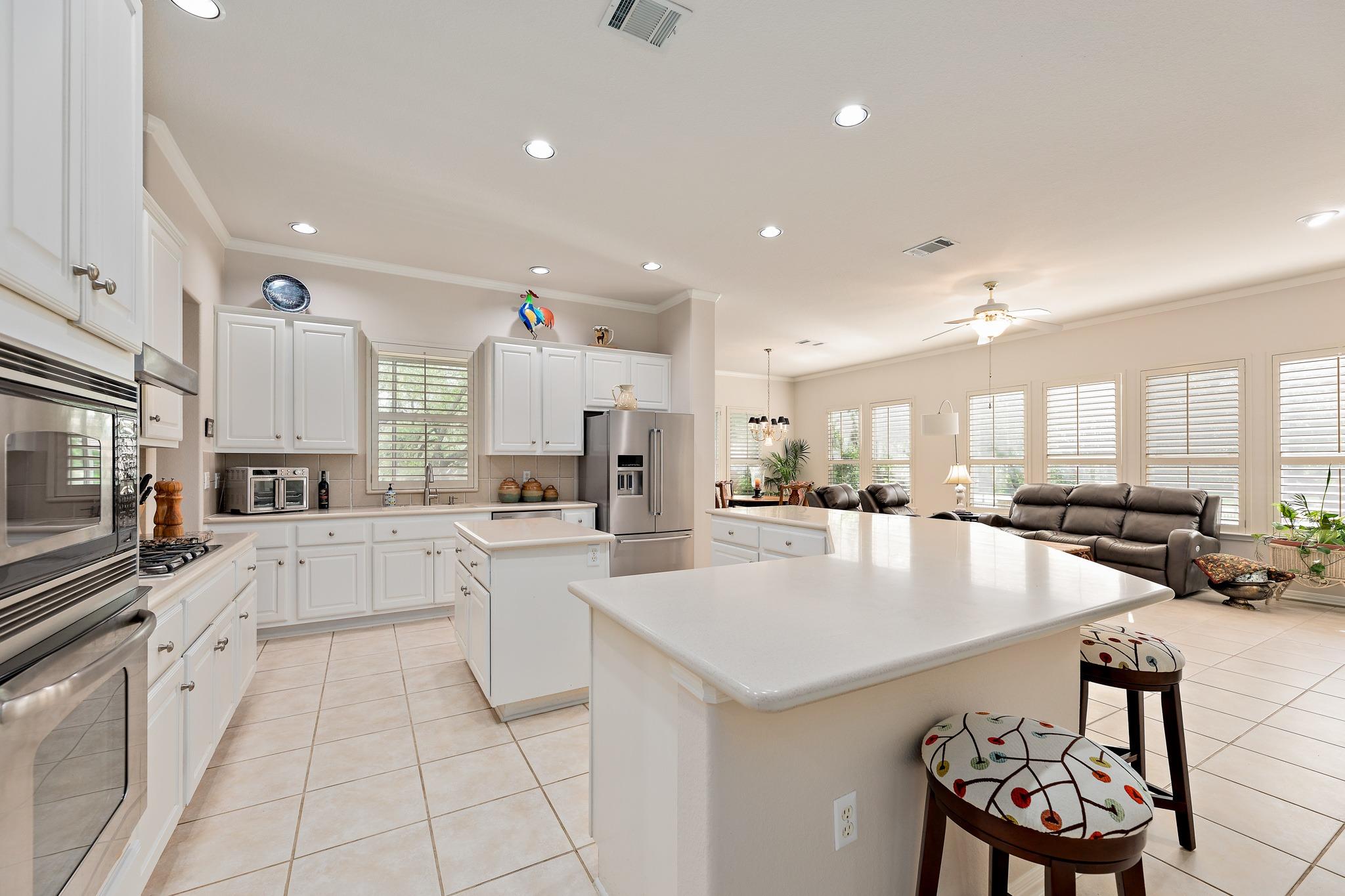 106 Wild Turkey Ln, Georgetown, TX 78633