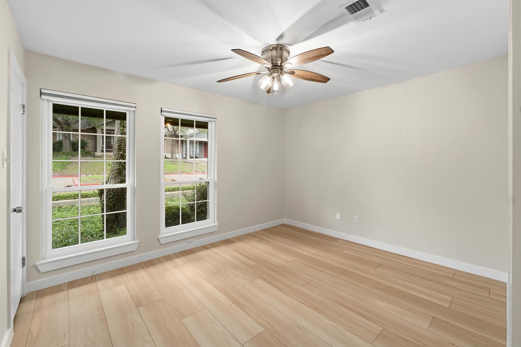 1015 E Yager Ln # 187, Austin, TX 78753