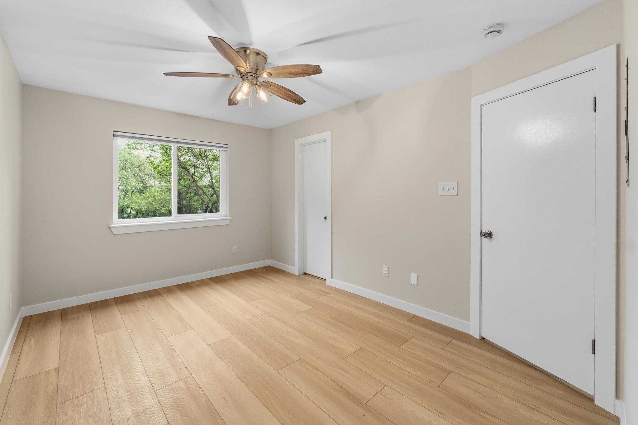 1015 E Yager Ln # 187, Austin, TX 78753