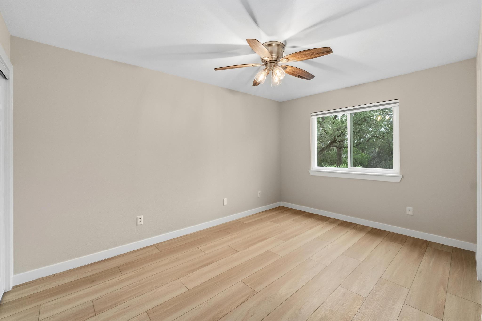 1015 E Yager Ln # 187, Austin, TX 78753