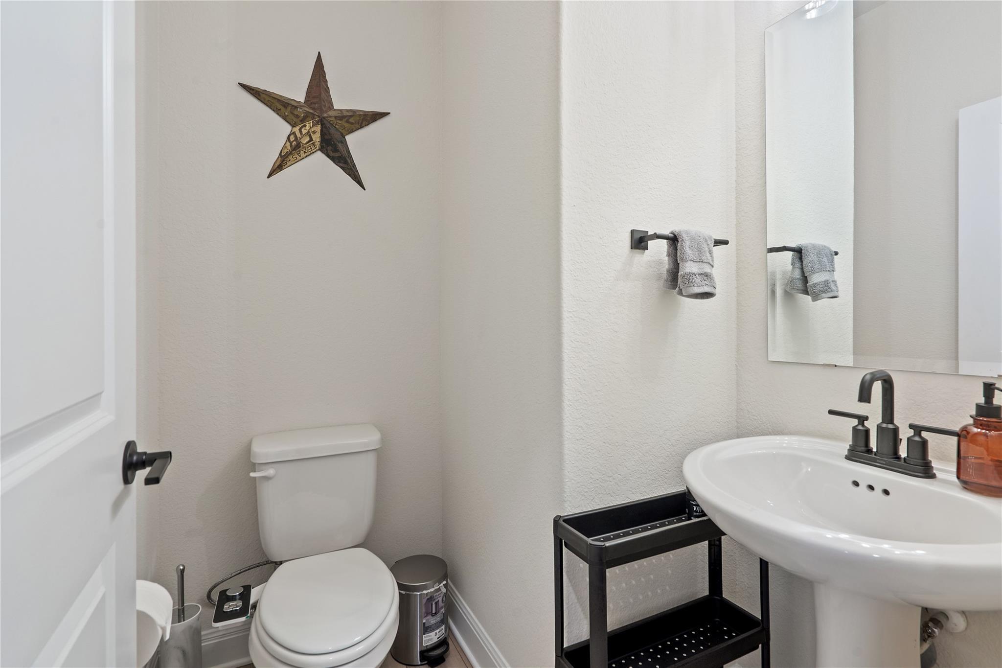 156 Janelle Ln, Liberty Hill, TX 78642