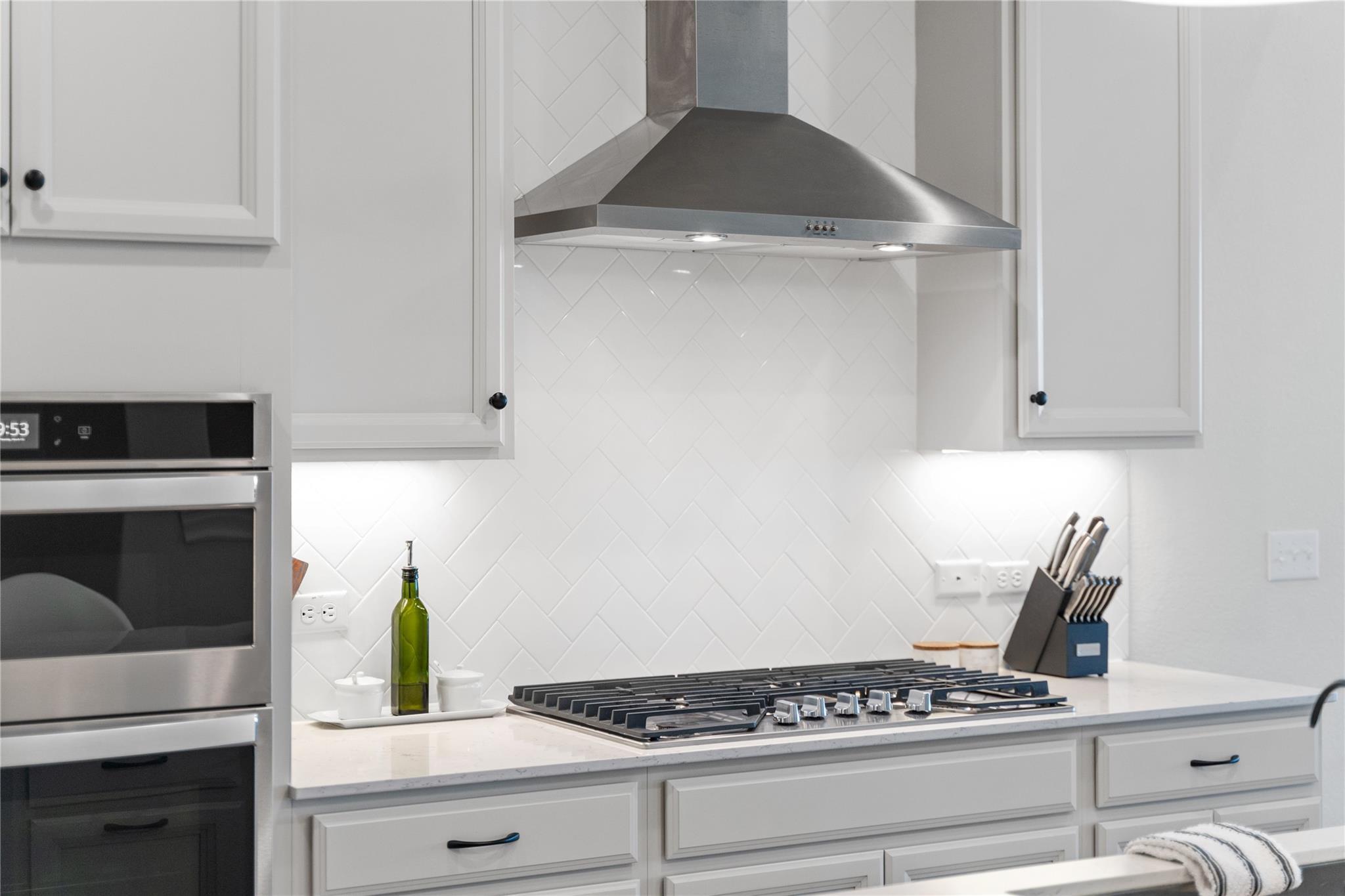 156 Janelle Ln, Liberty Hill, TX 78642