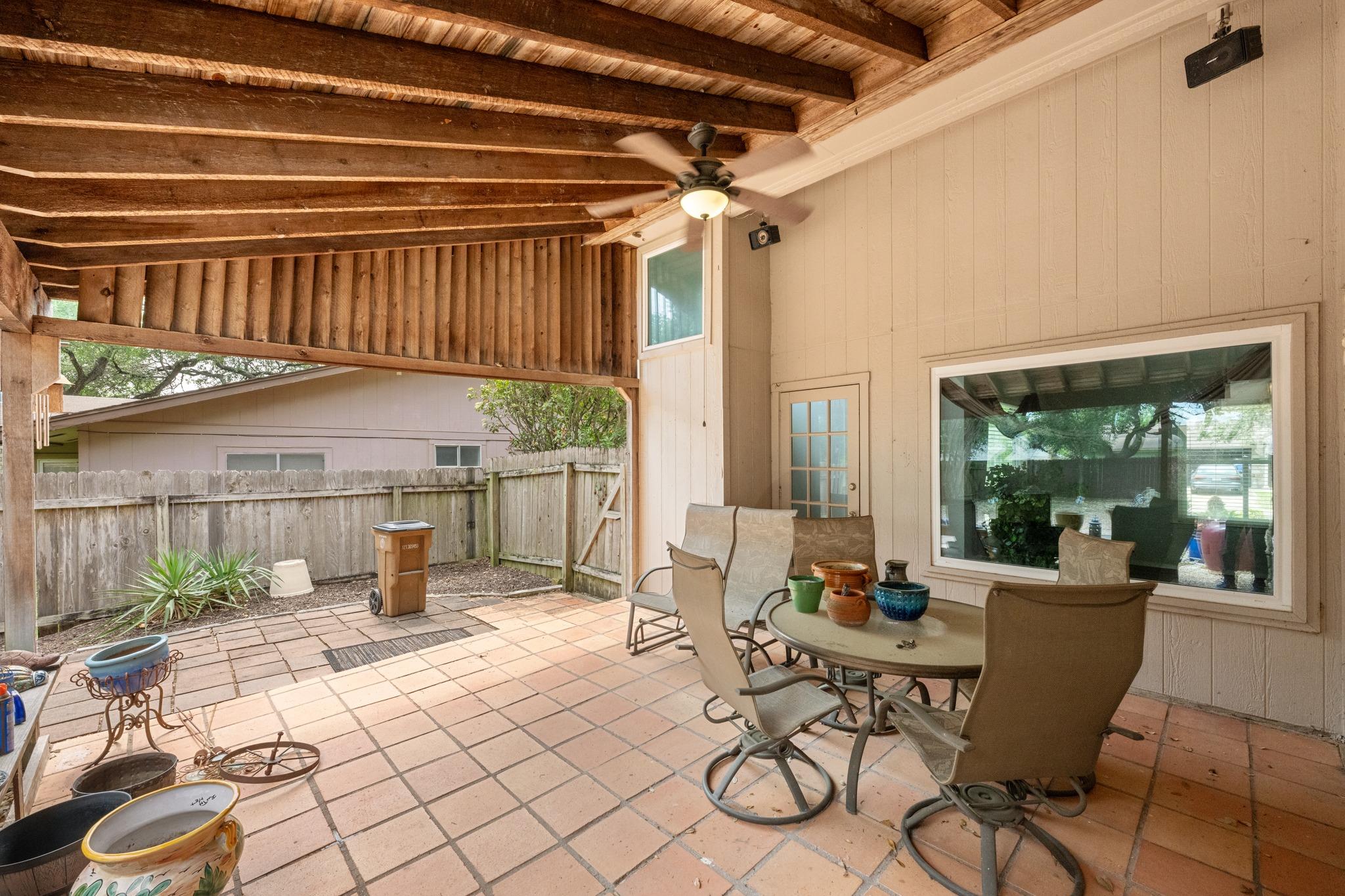 2506 Redleaf Ln, Austin, TX 78745