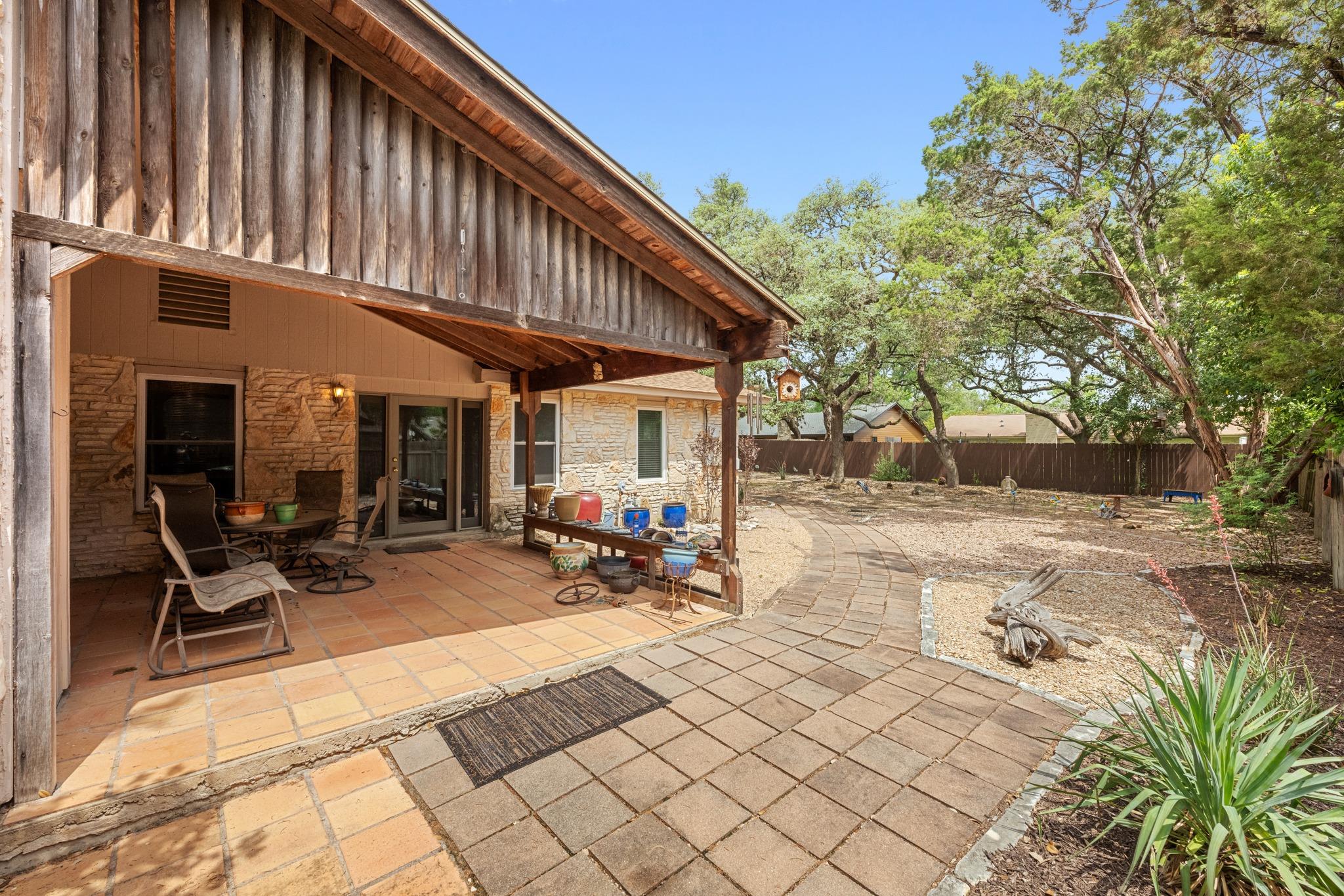 2506 Redleaf Ln, Austin, TX 78745