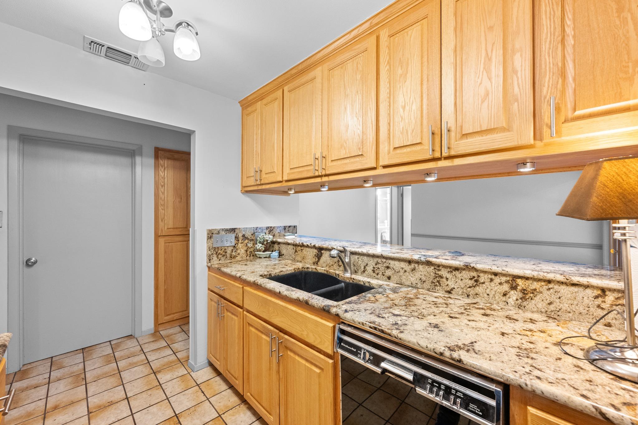 2506 Redleaf Ln, Austin, TX 78745