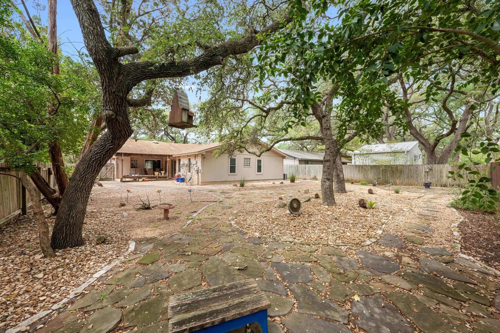 2506 Redleaf Ln, Austin, TX 78745