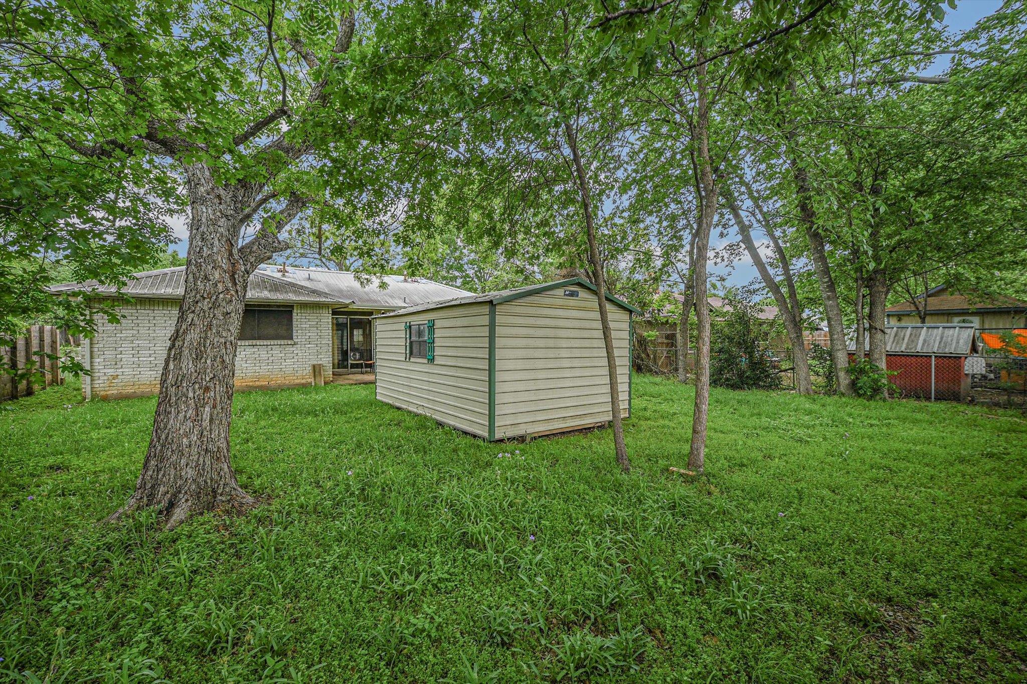 1637 Chippeway Ln, Austin, TX 78745