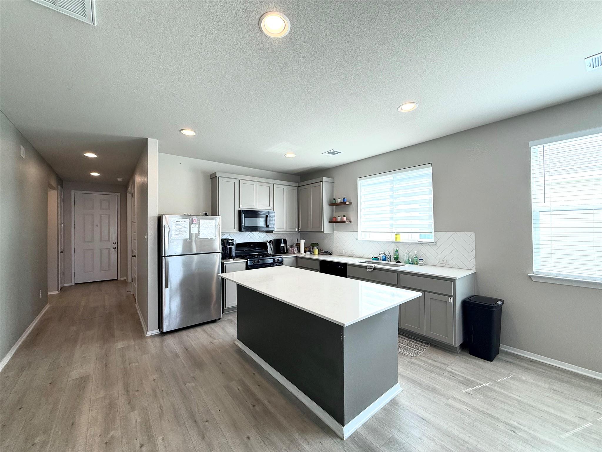 133 Fabion St, Kyle, TX 78640