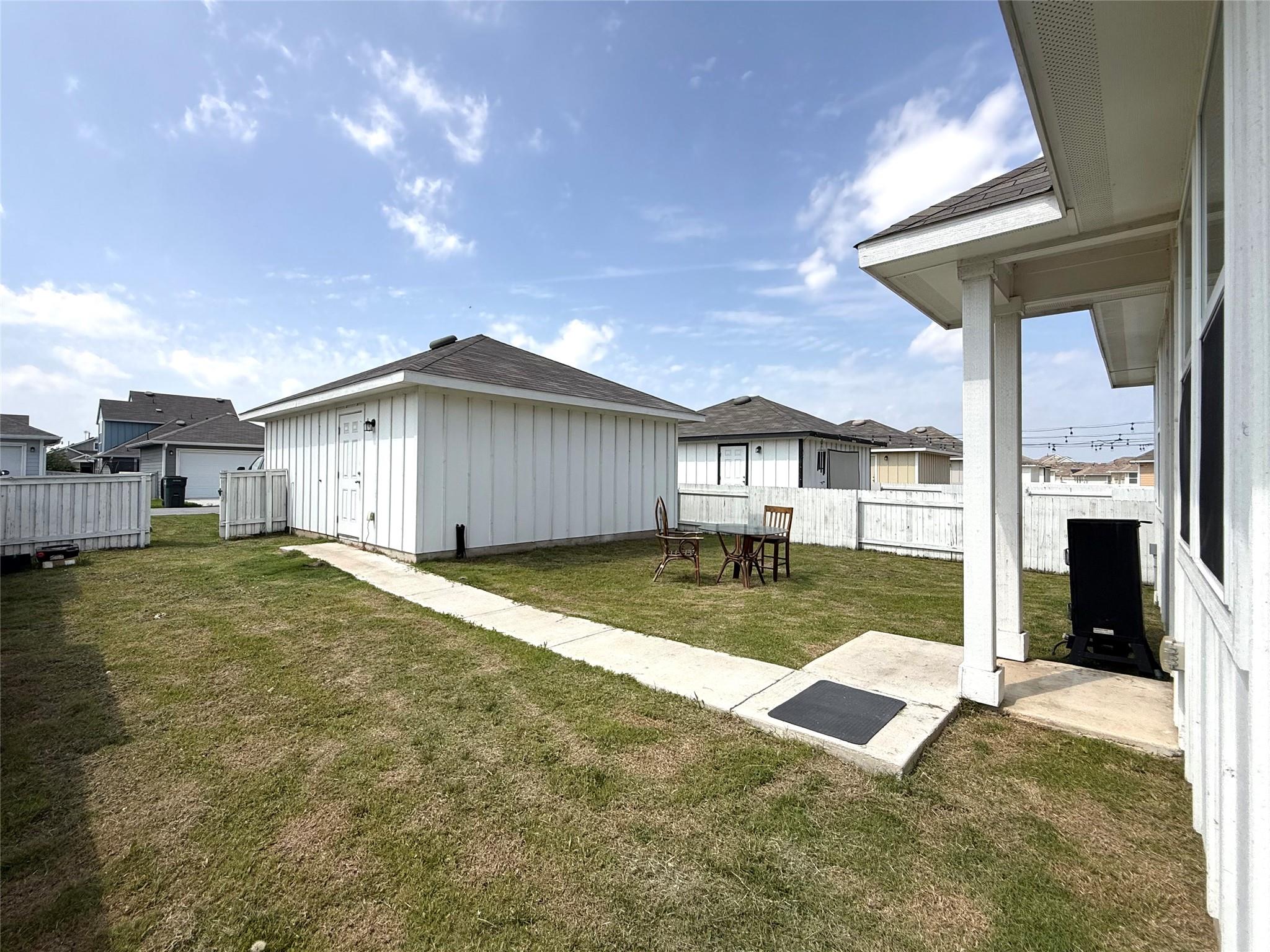 133 Fabion St, Kyle, TX 78640