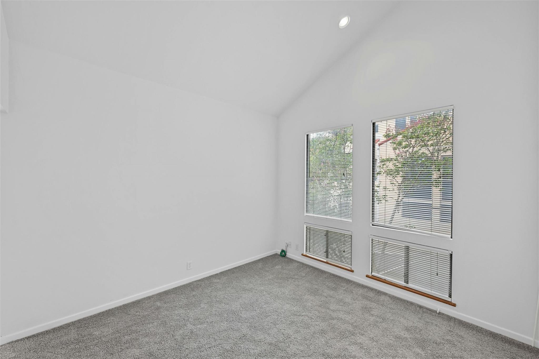 1735 Spyglass Dr # 115, Austin, TX 78746