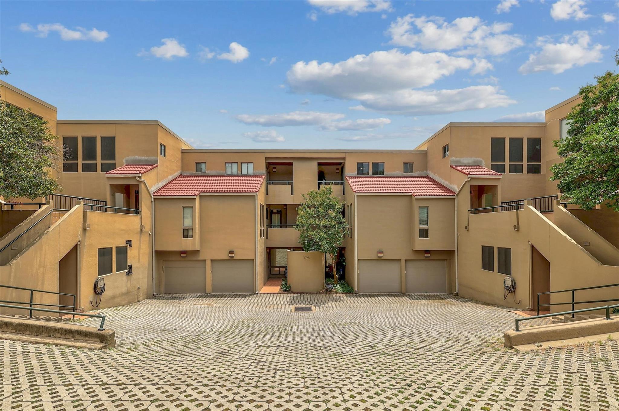 1735 Spyglass Dr # 115, Austin, TX 78746