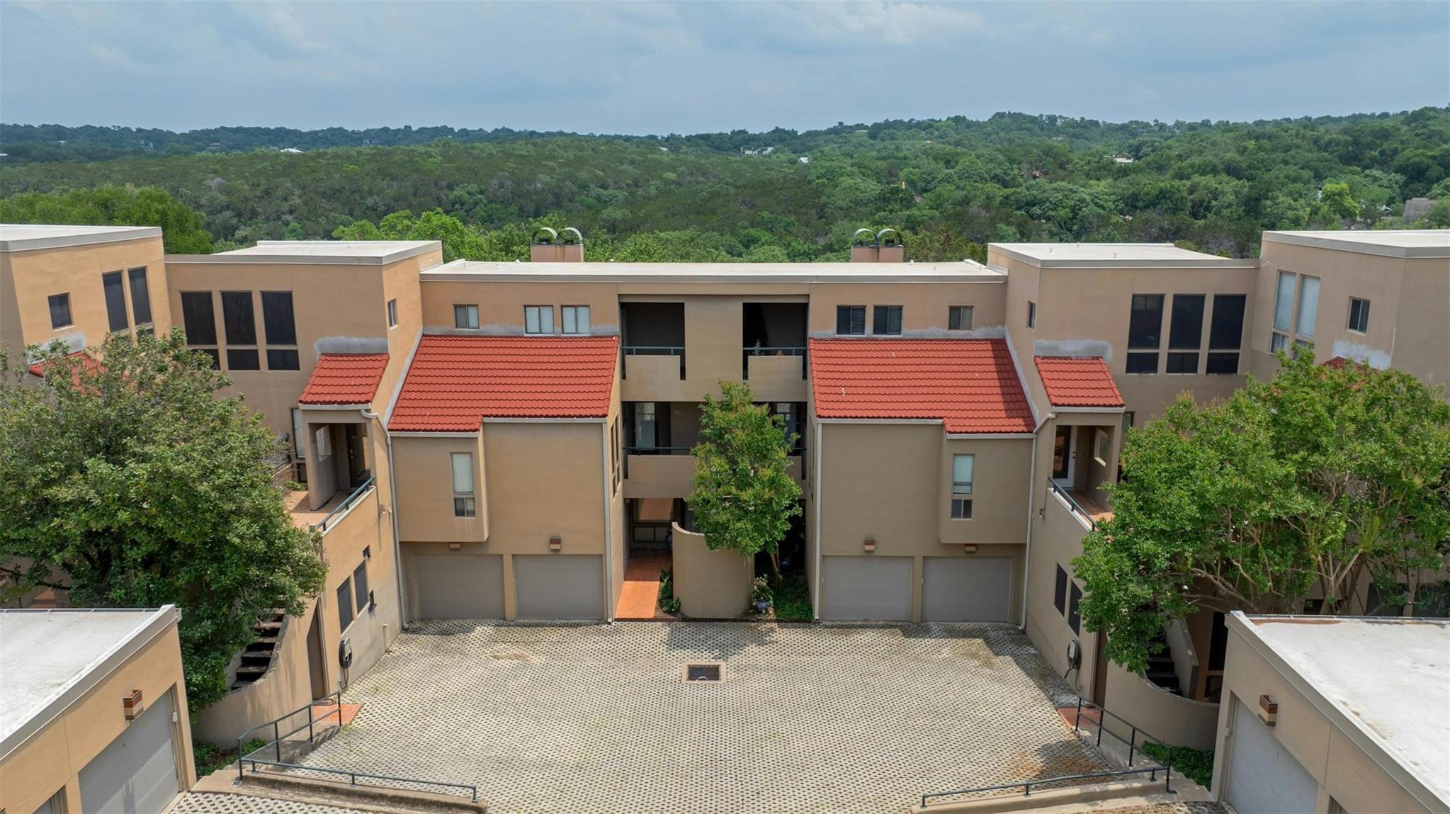 1735 Spyglass Dr # 115, Austin, TX 78746