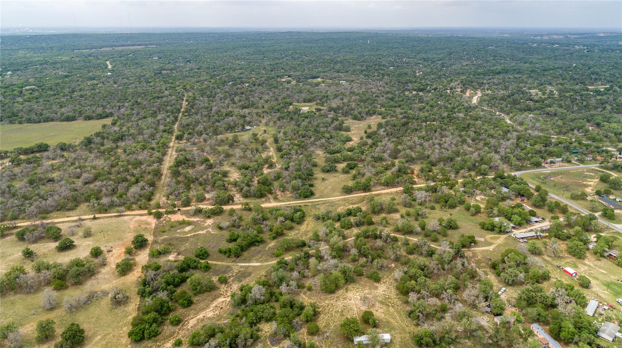 132 Roemer Ln W, Floresville, TX 78114