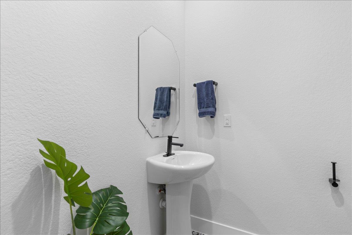 9516 Petrichor Blvd, Manor, TX 78653