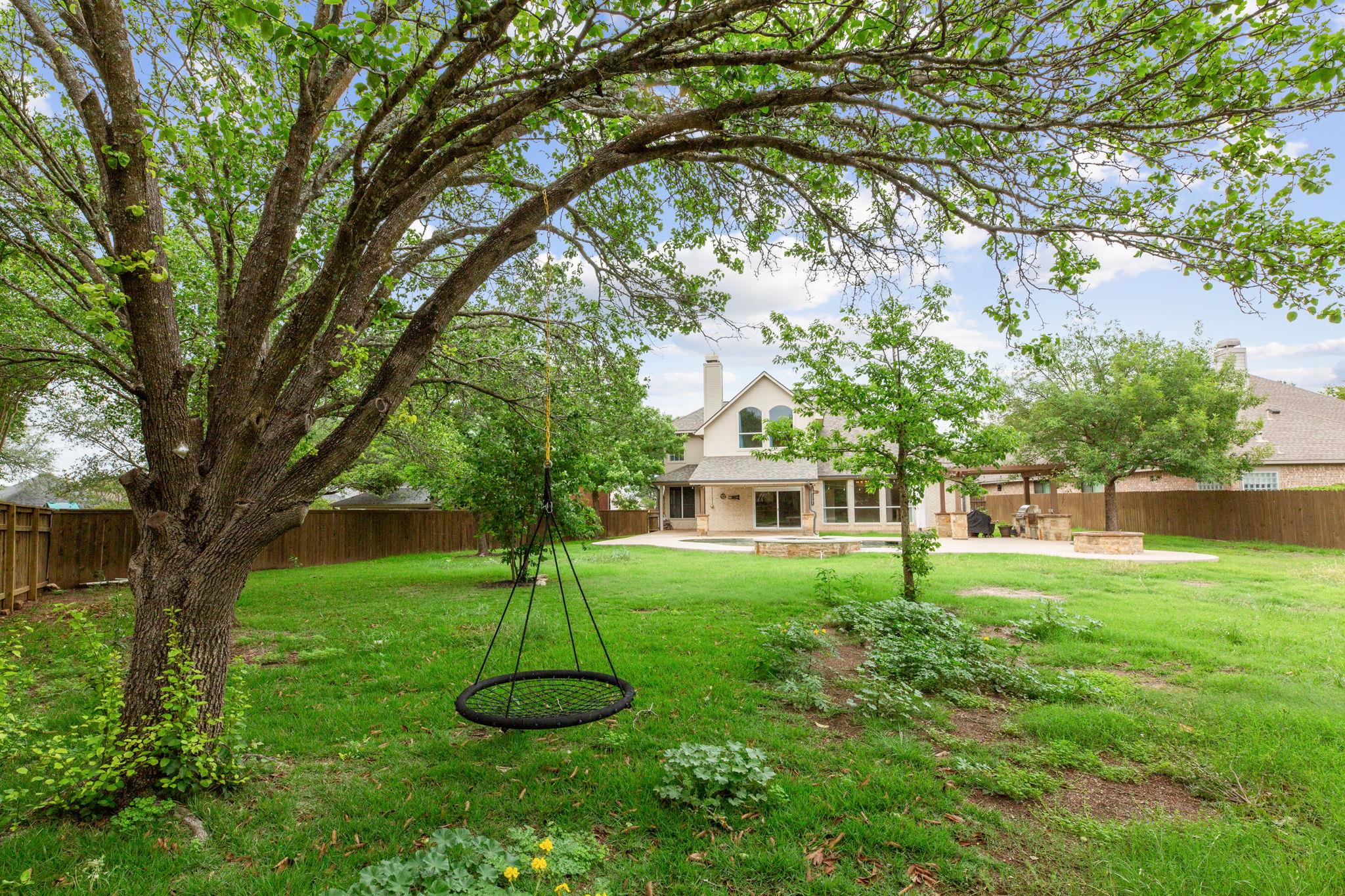 5224 China Garden Dr, Austin, TX 78730