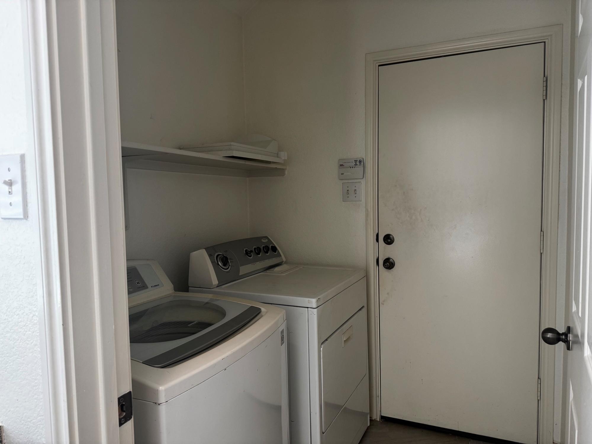 304 Valona Loop, Round Rock, TX 78681