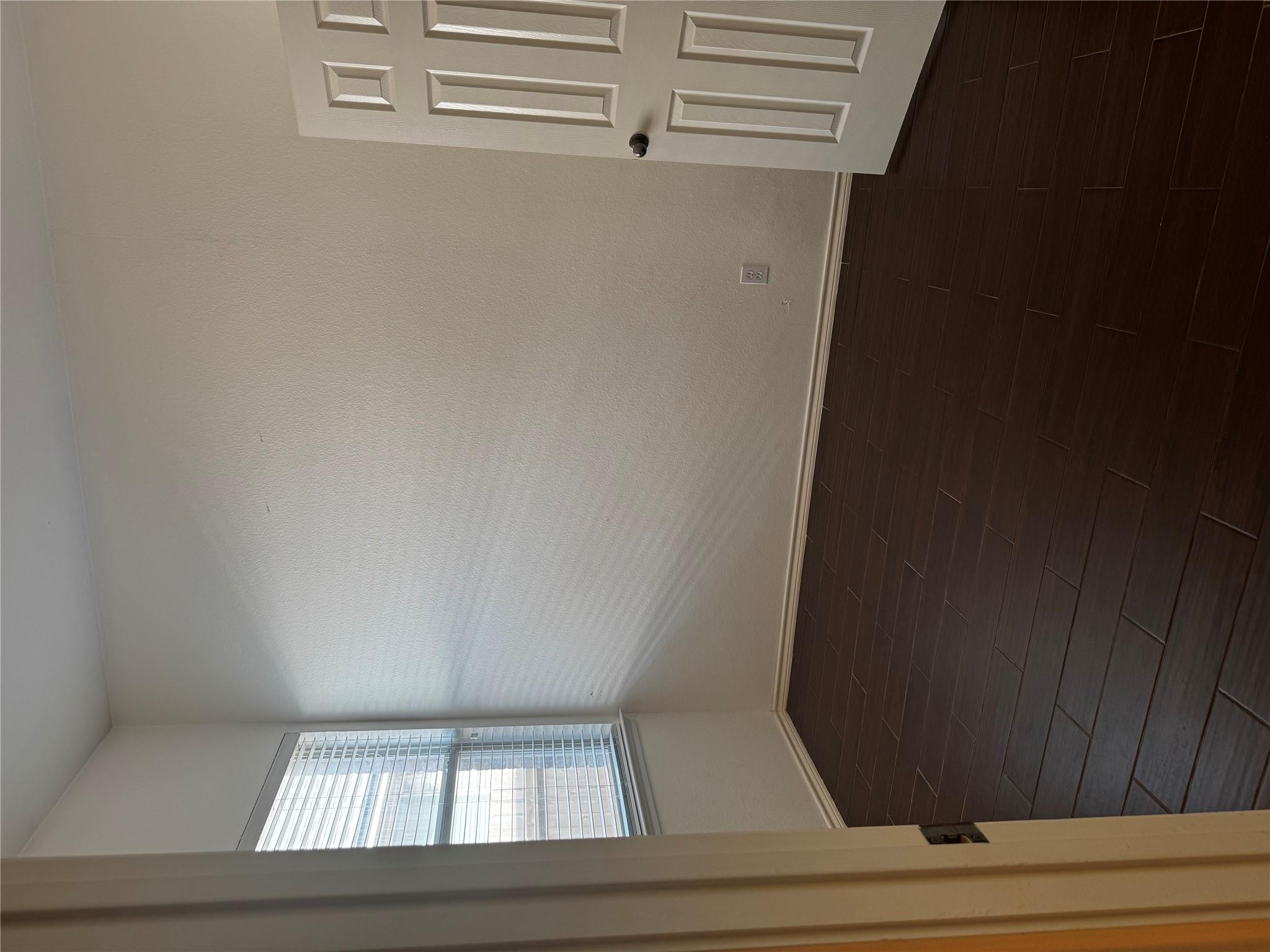 304 Valona Loop, Round Rock, TX 78681