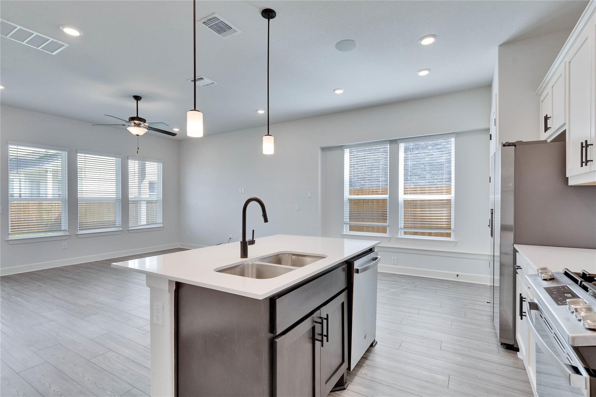 11609 Dillon Falls Dr, Austin, TX 78747