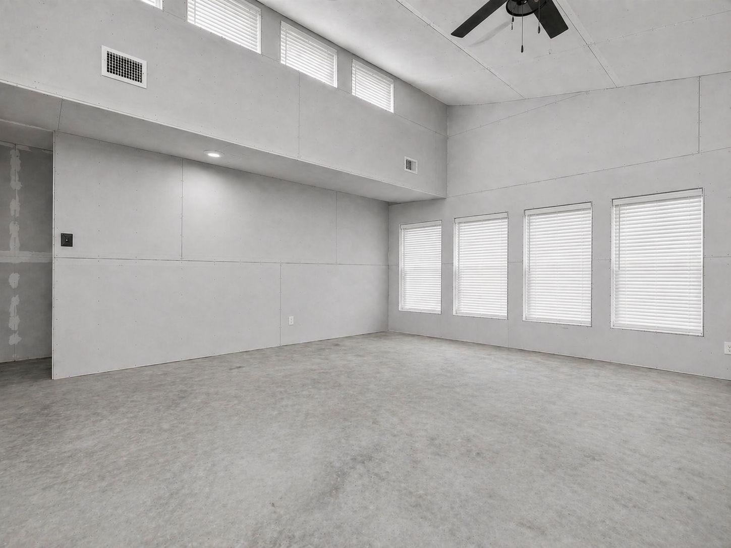 2705 Cory Ln, Spicewood, TX 78669