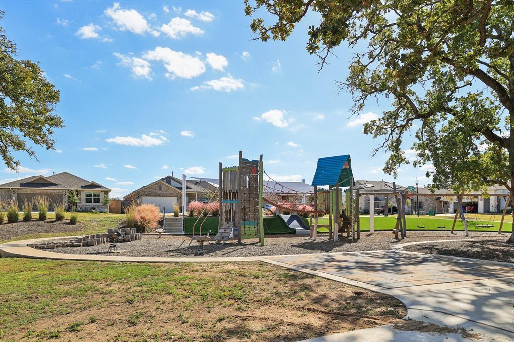 136 Maravillas Bnd, Bastrop, TX 78602
