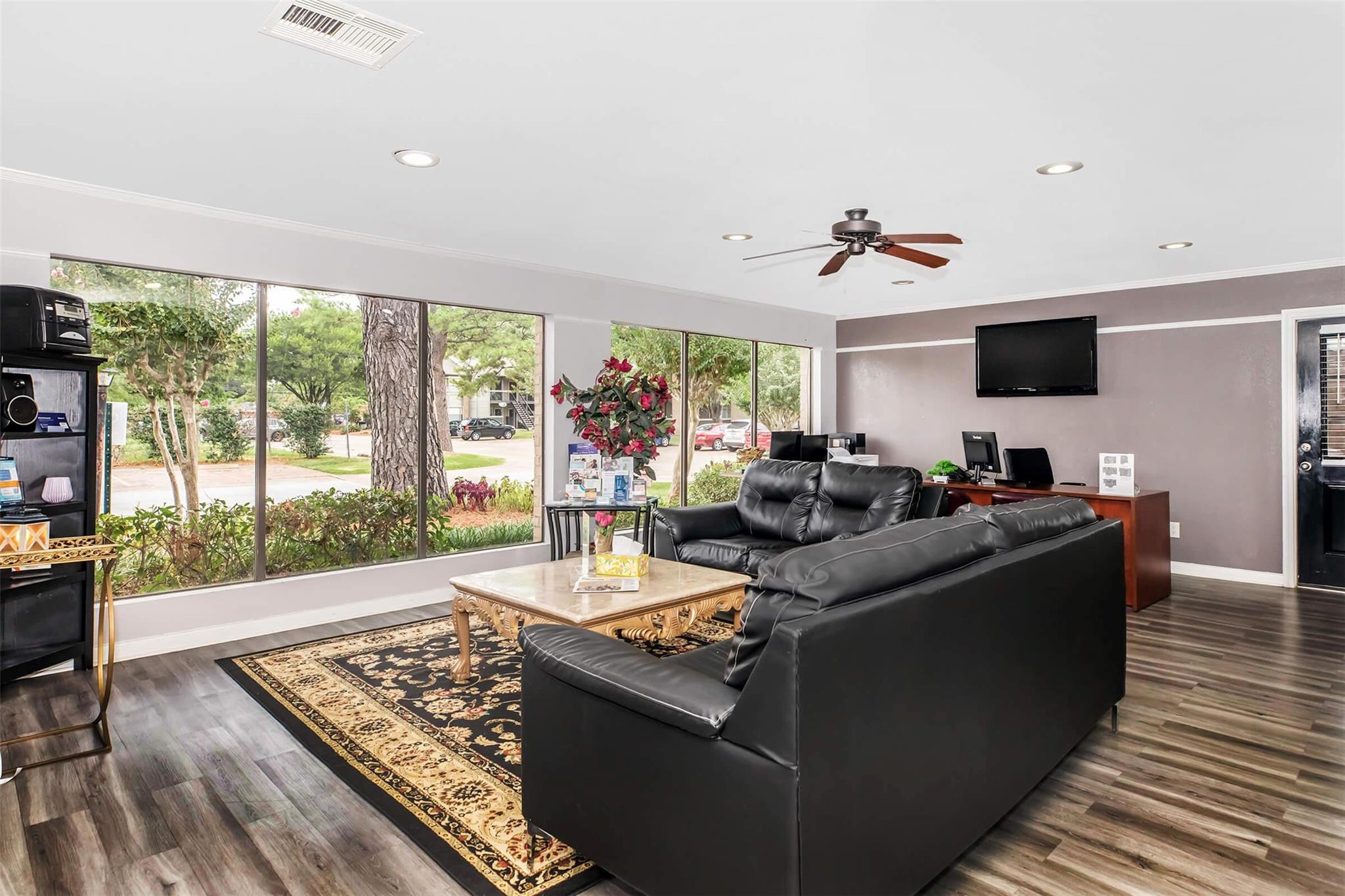 305 W Baker Rd # 1108, Baytown, TX 77521