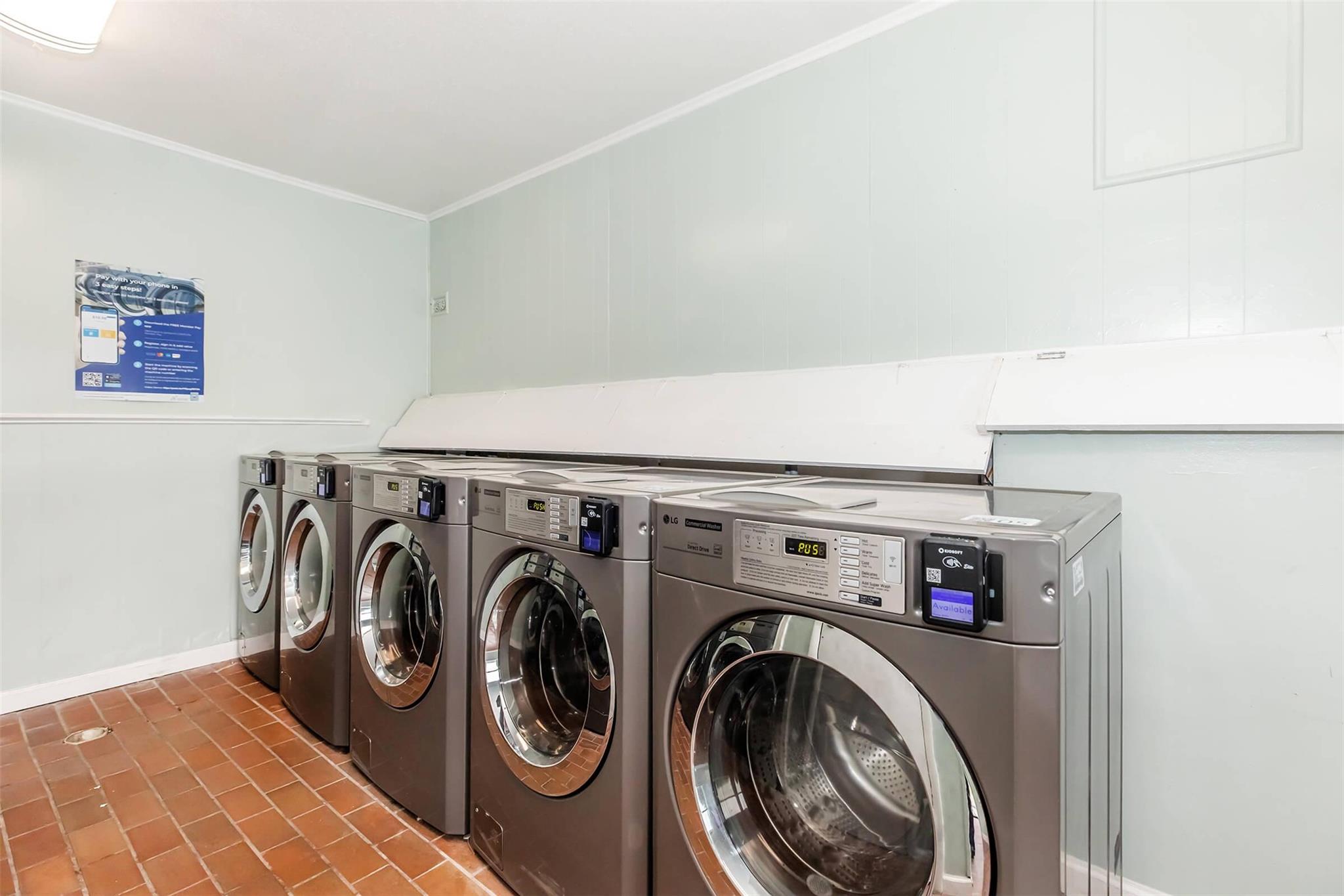 305 W Baker Rd # 1108, Baytown, TX 77521