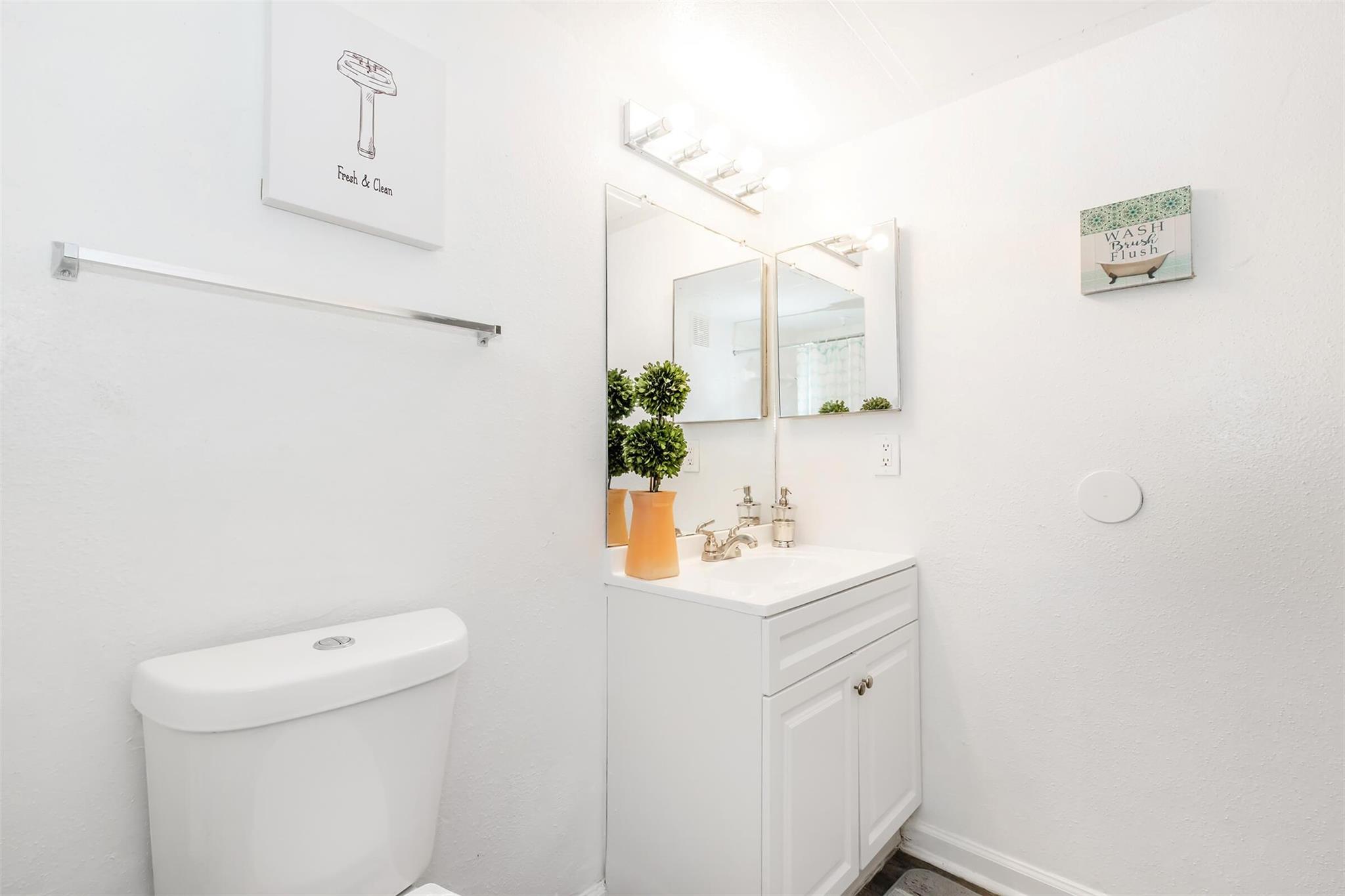 305 W Baker Rd # 1108, Baytown, TX 77521