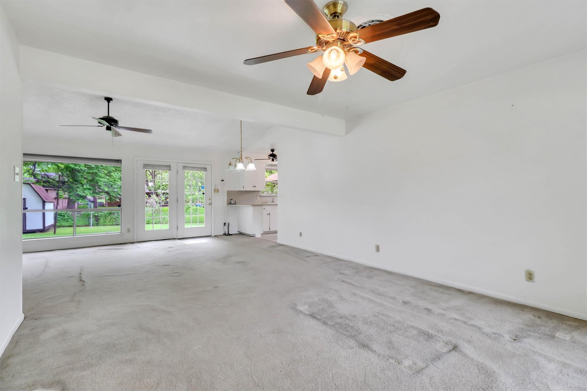 8604 Parkfield Dr, Austin, TX 78758