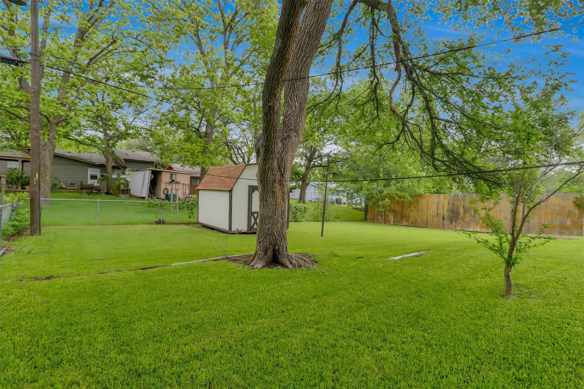 8604 Parkfield Dr, Austin, TX 78758