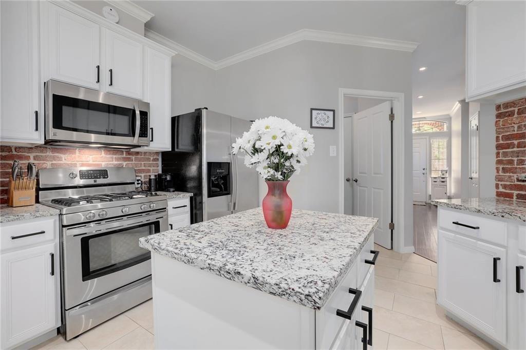 1705 Azalea Dr, Cedar Park, TX 78613