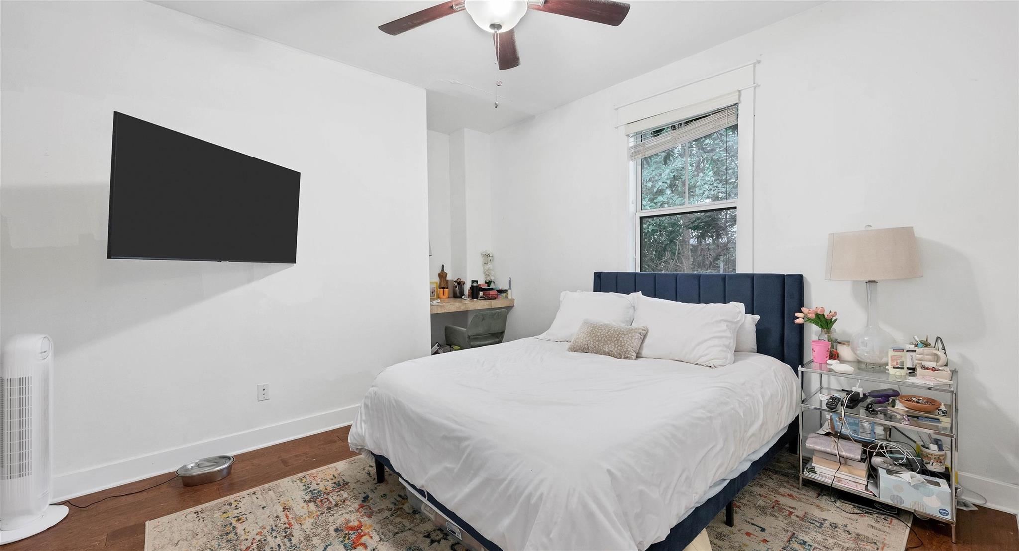 507 W North Loop Blvd # B, Austin, TX 78751