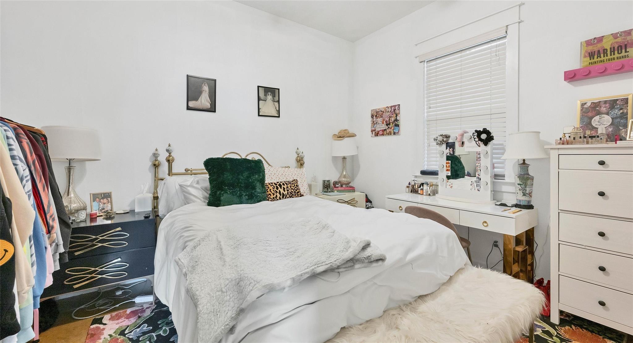 507 W North Loop Blvd # B, Austin, TX 78751